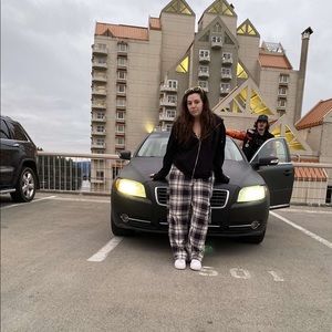 Meet your Posher, Angel